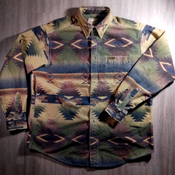 Woolrich Aztec shirt - Picture 2 of 7
